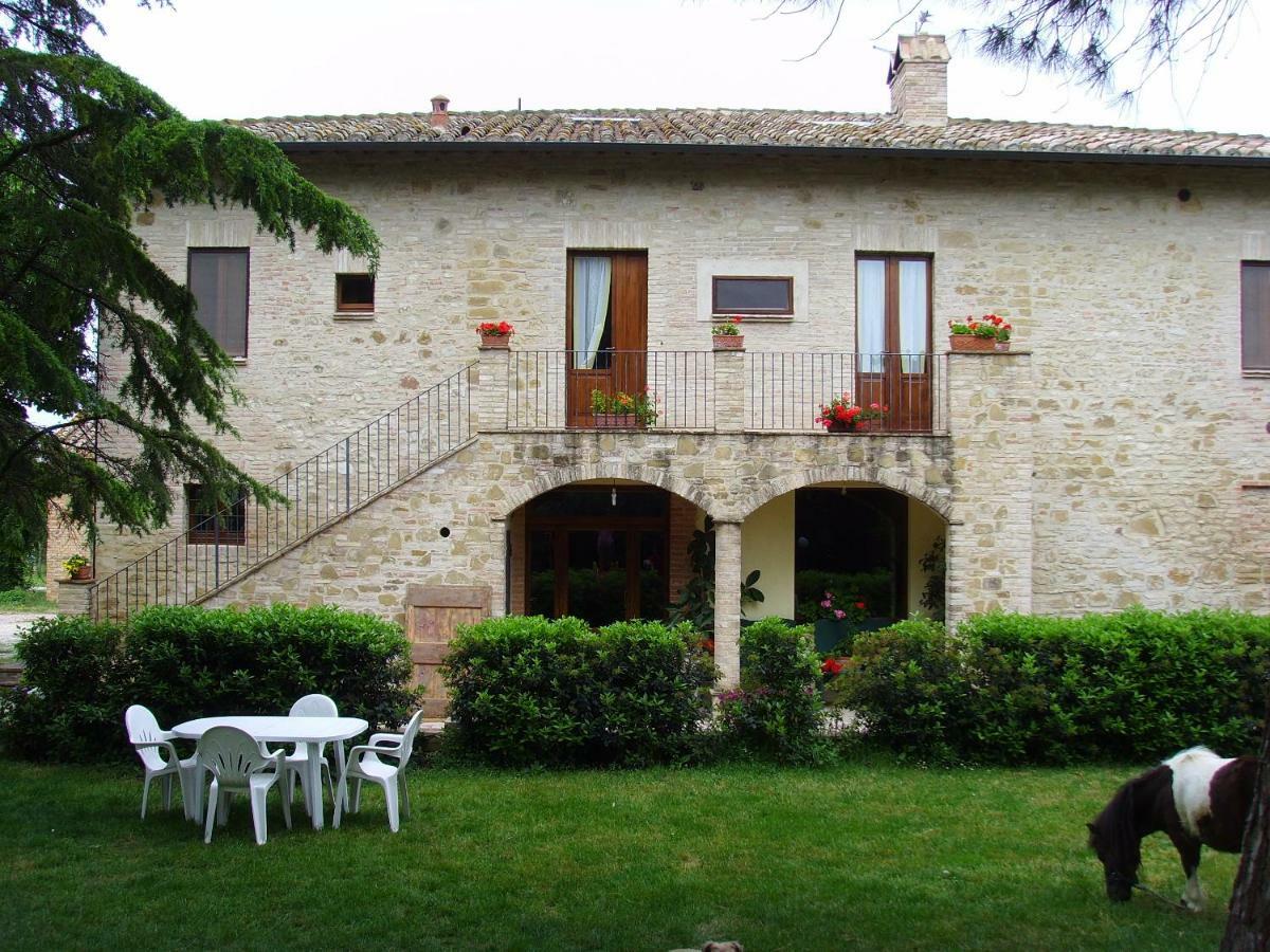 Petrignano Agriturismo Il Podere酒店 外观 照片